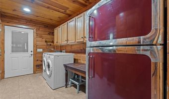 105 Lakewood Dr, Aberdeen, NC 28315