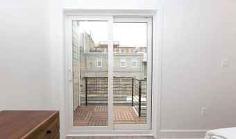 1742 FLEET St 303, Baltimore, MD 21231