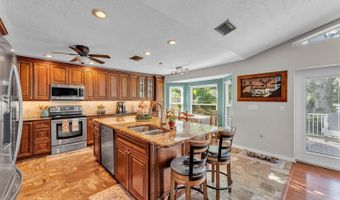 5108 WATERWOOD Dr, Bartow, FL 33830