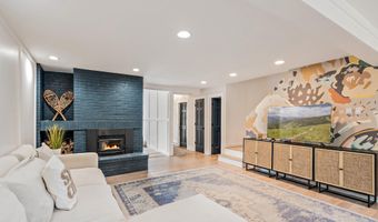 103 Deer Blvd A, Avon, CO 81620