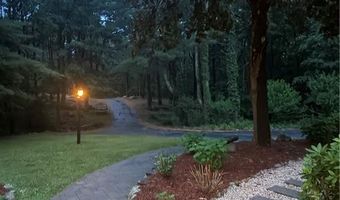 3720 Division Rd, East Greenwich, RI 02818