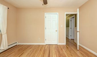 128 Cedar Ln, Beacon Falls, CT 06403