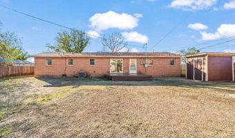 612 Maurer St, Anton, TX 79313