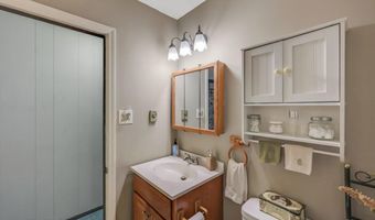 106 Burnshaw Ln, Albrightsville, PA 18210