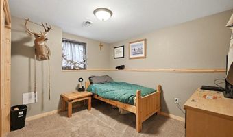 19127 Cattle Dr, Belle Fourche, SD 57717