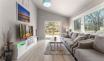 13804 Euclid Ct, Apple Valley, MN 55124