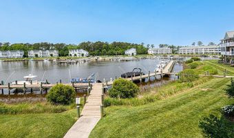 10900 HOLYSTONE Ln 301, Berlin, MD 21811
