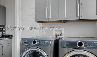 555 Peachtree Rd, Orlando, FL 32804