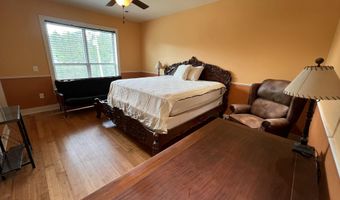 11053 N Shore Dr, Bay St. Louis, MS 39520