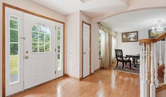 63 Fox Hill Rd, Albrightsville, PA 18210