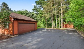 8735 Glen Nevis Rd NE, Ada, MI 49301