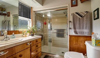 5724 S ANDERSON Rd, Aurora, OR 97002