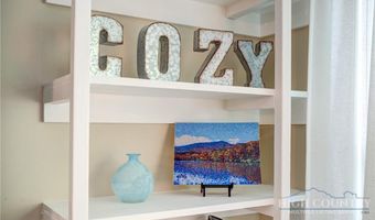 408 Clubhouse Dr, Banner Elk, NC 28604