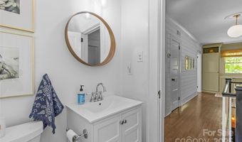 1726 The Plz, Charlotte, NC 28205