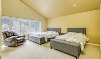 14 S Post Ln, Airmont, NY 10952
