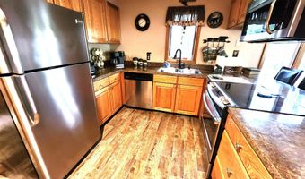 5 Boulder Dr, Campton, NH 03223