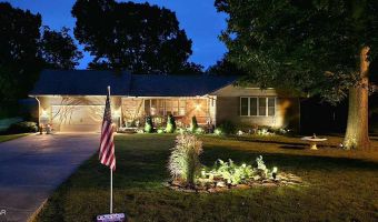 3050 Gaineswood Ave, Baxter Springs, KS 66713