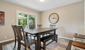 2320 Rice Ridge Ln NE, North Liberty, IA 52317