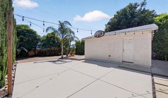 722 Royce St, Altadena, CA 91001