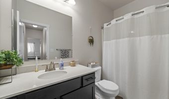 5822 ALEX RANCH Rd, Cheyenne, WY 82007