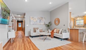 315 Fairgrounds Rd 104, Alexandria, MN 56308