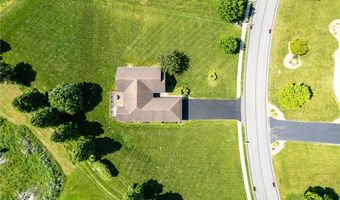 108 Winfield Manor Dr, Adams Twp., PA 16046
