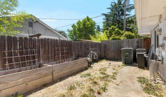 2969 Barbara St, Ashland, OR 97520