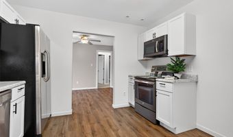 103 12th St SE, Altoona, IA 50009