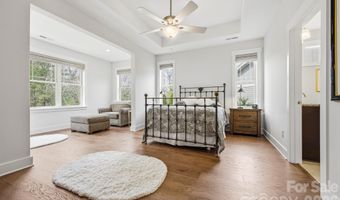2 Lifestyle Ct, Arden, NC 28704