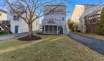 517 N JEFFERSON St, Arlington, VA 22205