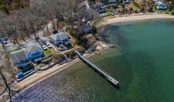 209 Buena Vista Dr, North Kingstown, RI 02852