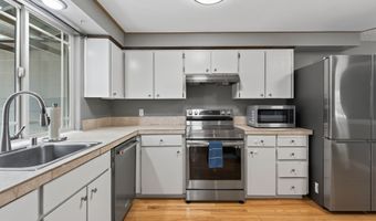 20565 SW FLORENCE St, Beaverton, OR 97078