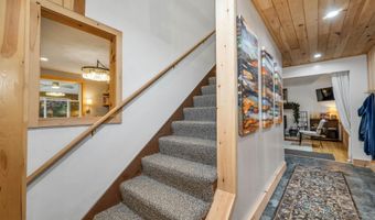 74 Lamper Rd, Alton, NH 03809