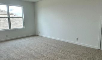 182 Peeps Ct, Adkins, TX 78101