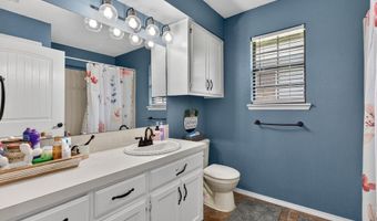 1421 Briarwood Dr, Alma, AR 72921