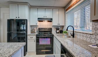 8 J River Run Dr J, Bartlett, NH 03812