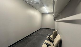 717 NW 385 Ave, Aberdeen, SD 57401