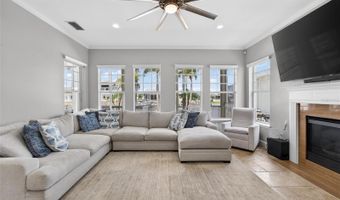 5722 SEA TROUT Pl, Apollo Beach, FL 33572