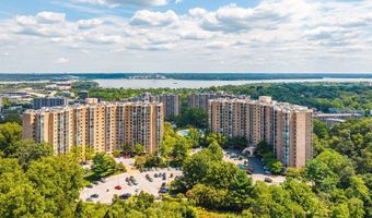 5903 MOUNT EAGLE Dr 917, Alexandria, VA 22303