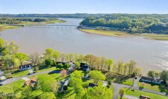 3576 E Atherton Ln, Baneberry, TN 37890