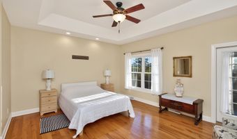 227 Landbridge Dr, Altamont, NY 12009