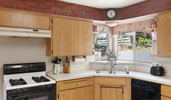 9361 Hollyhock Rd, Spring Valley, CA 91977