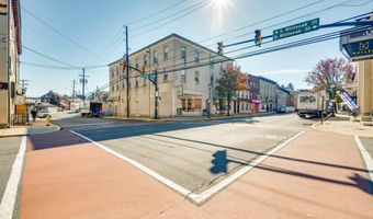 302-3 W MAIN St, Kutztown, PA 19530