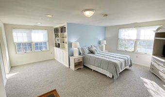 198 40th St, Avalon, NJ 08202
