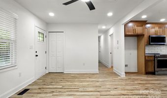 1620 Vogel Ct, Charlotte, NC 28206