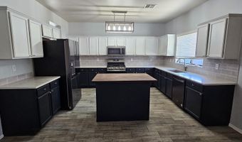 130 N SOUTHFORK Dr, Casa Grande, AZ 85122