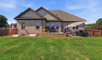 104 Tyler Ct, Advance, NC 27006