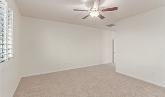 10407 Hemingway Ct, Las Vegas, NV 89149
