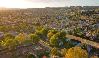 2536 White Oak Pl 2, Escondido, CA 92027