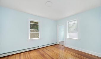 87 Lyman Ave, North Providence, RI 02911